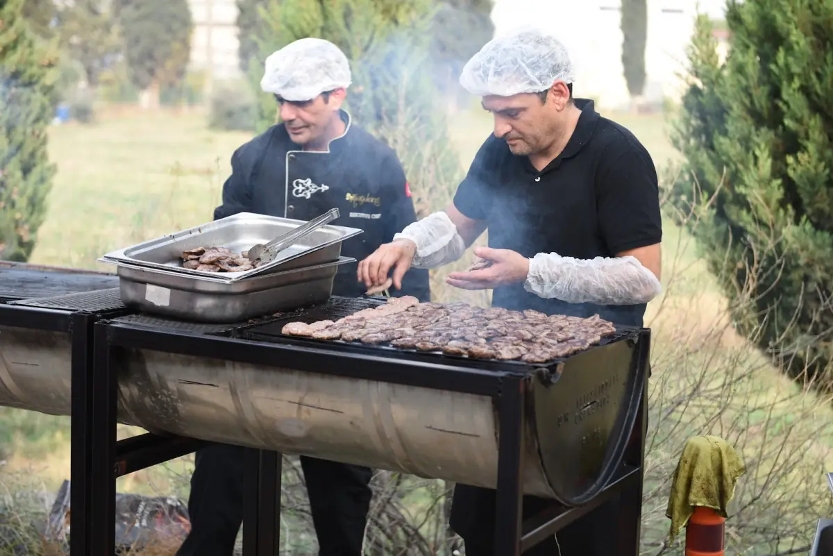 Major Catering mangal ekibi
